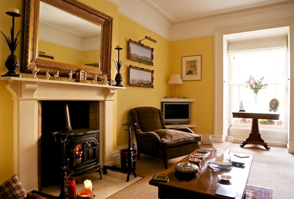 The Library House Couette-café 5*